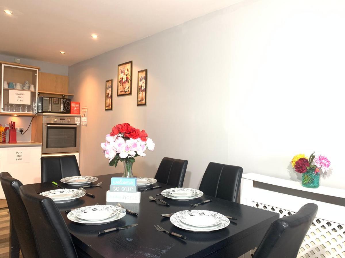Edinburgh Constitution Apartments ภายนอก รูปภาพ